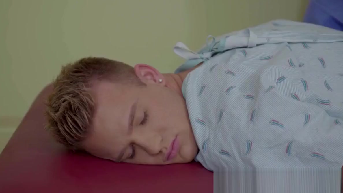 Tight doctor Landon breeds with gorgeous Brandon