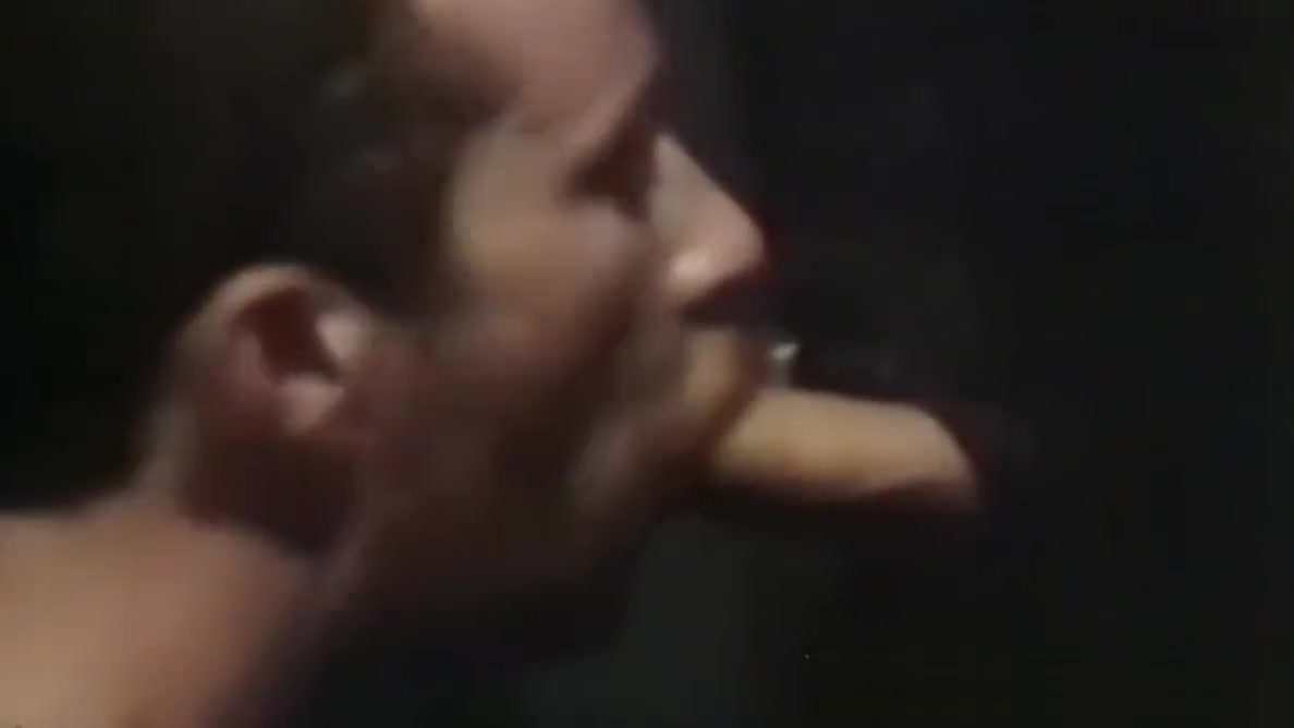 Retro glory hole cock sucking activities with muscular gays