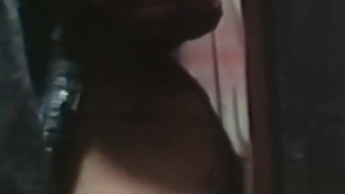 Retro glory hole cock sucking activities with muscular gays