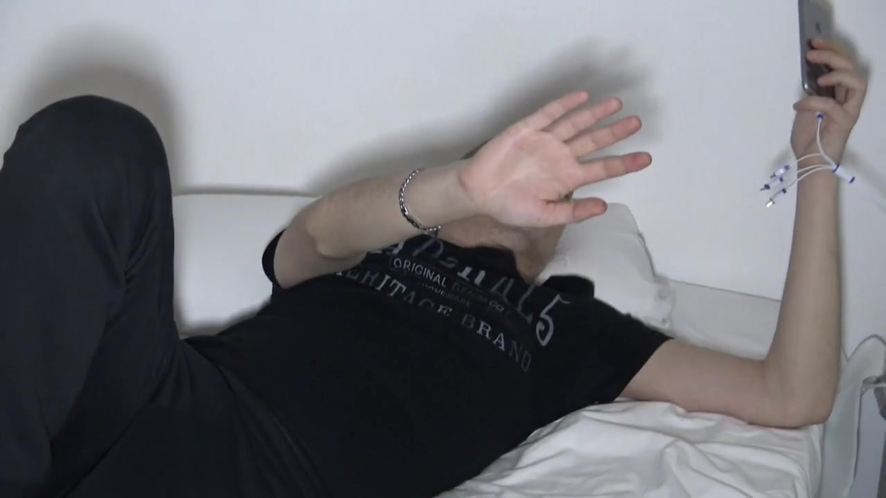 The straight Miquel Duque fucked by Yago Sinner - CrunchBoy