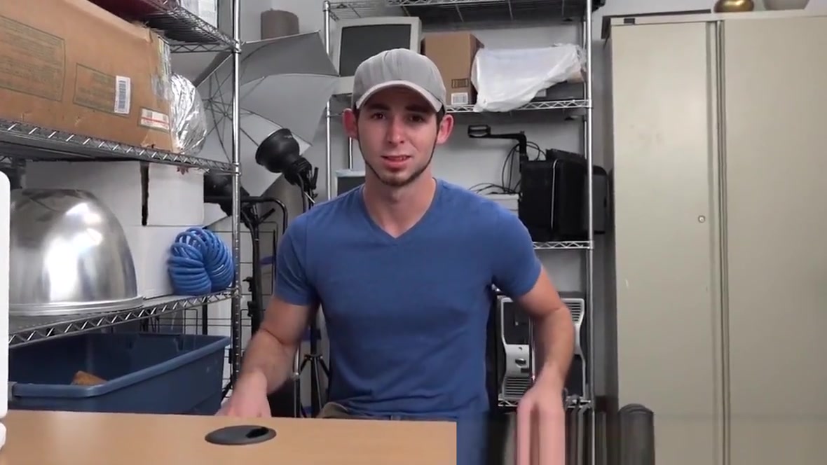Skinny white homo drilled by BBC for some cash in POV