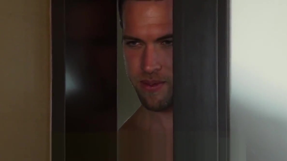 ShowerBait Str8 guy shower fucked by gay friend