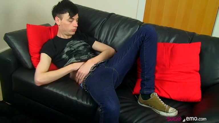 Macaulay Is A Perfect Emo Wanker - Macaulay Moore