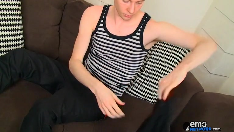Emo Boy Alex Delivers A Hot Solo - Alex Kane