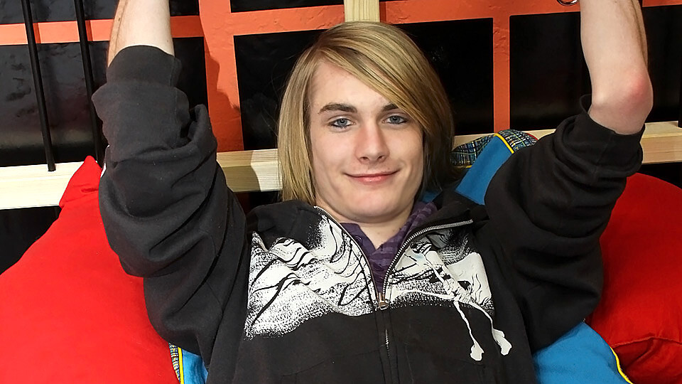 Emo Twink Jaymie Loves A Big Dildo In His Hole - Jaymie Brooks 2