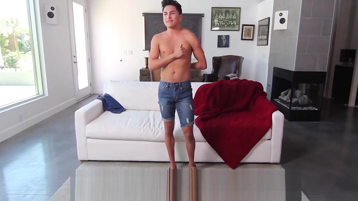 GayCastings Casting agent fucks tight ass Marco Montgomery