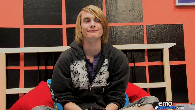 Preston Loves To Show Off His Wanking Technique - Preston Andrews