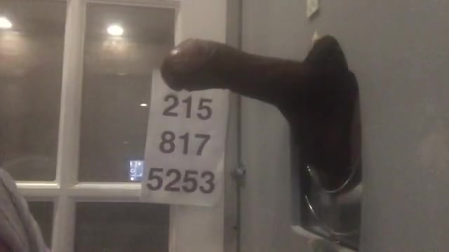 Stud Gives Head Service to Black Dick Traveler at Gloryholes in Philly