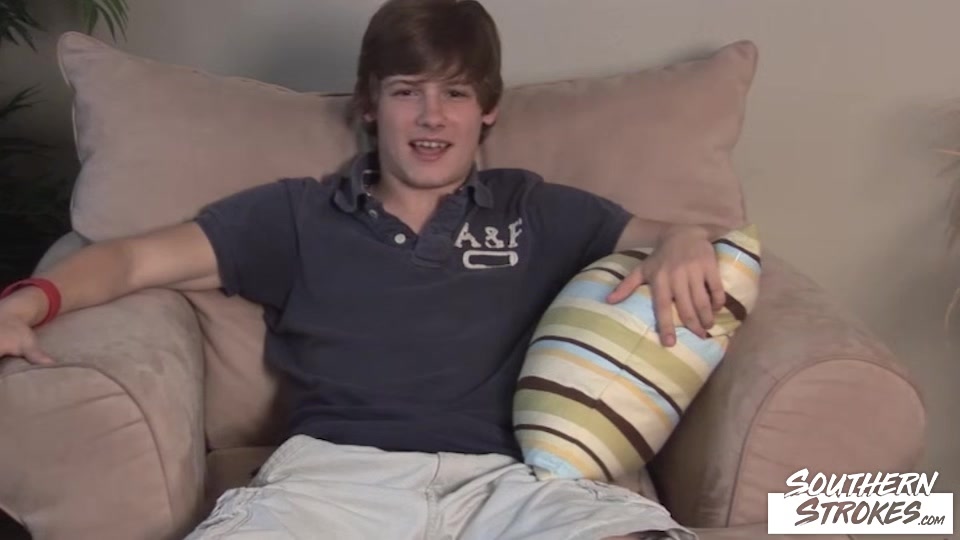 SOUTHERNSTROKES Athletic Twink Rusty Masturbates Dick Solo