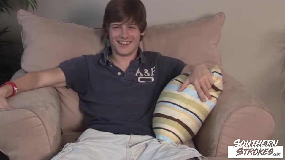 SOUTHERNSTROKES Athletic Twink Rusty Masturbates Dick Solo