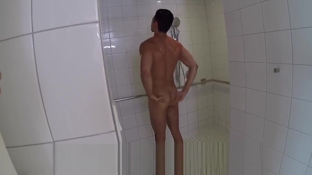ShowerBait Pool fuck straight bait with two hunks