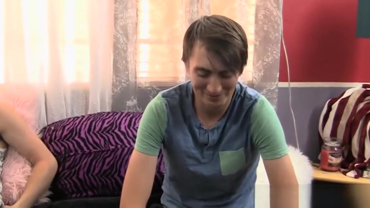 Kinky twink Cody Kings hammers jock asshole passionately