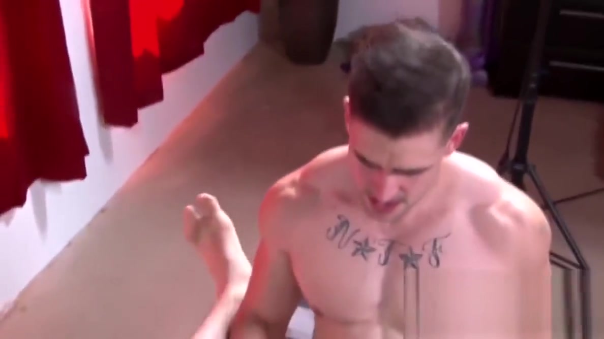 Freaky army homo barebacks his platoon friend hard and fast