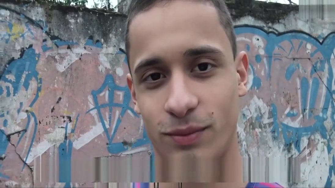 LatinLeche - Two Hot Hunks Jizz On A Straight Guy