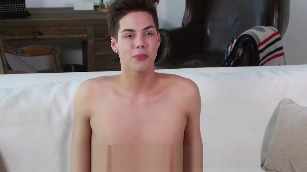 GayCastings Newcomer swallows casting agent