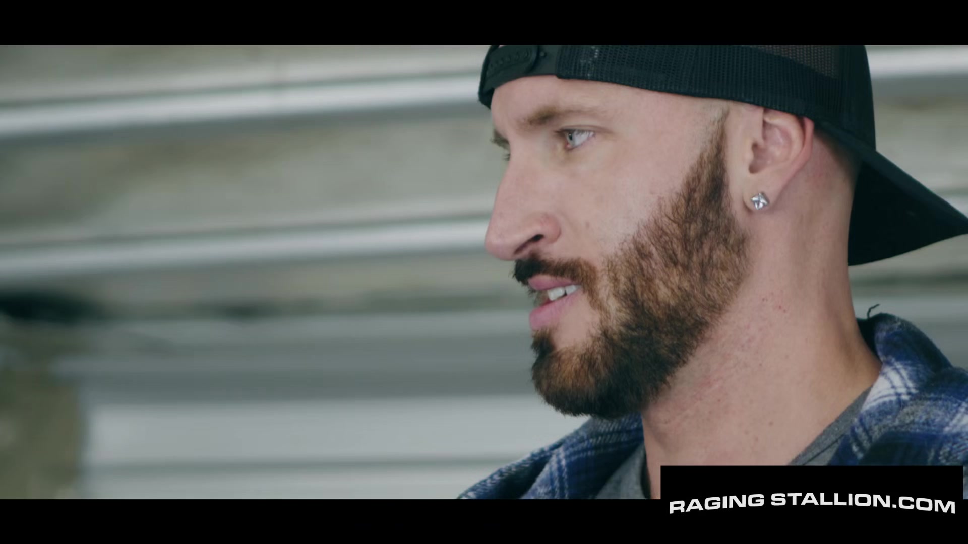 Bearded Trucker Raw Driiled By Hunk Employer