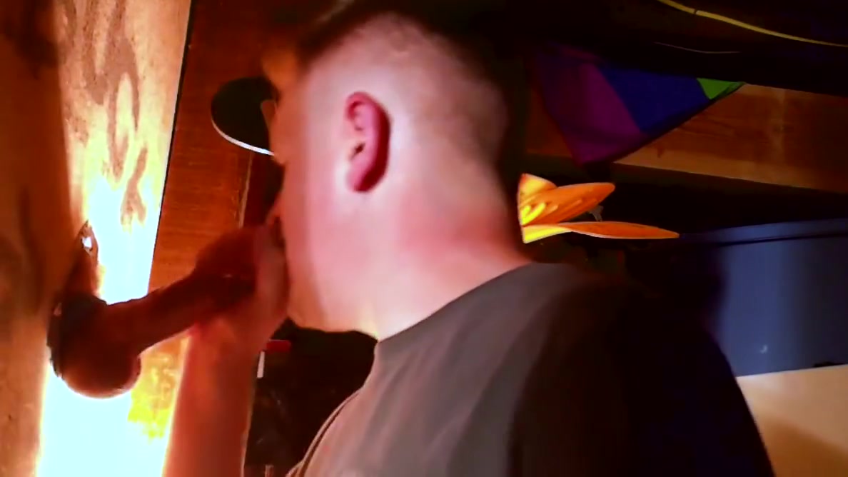 Hutch x Andy Sledge 3 - 1 - Glory Hole
