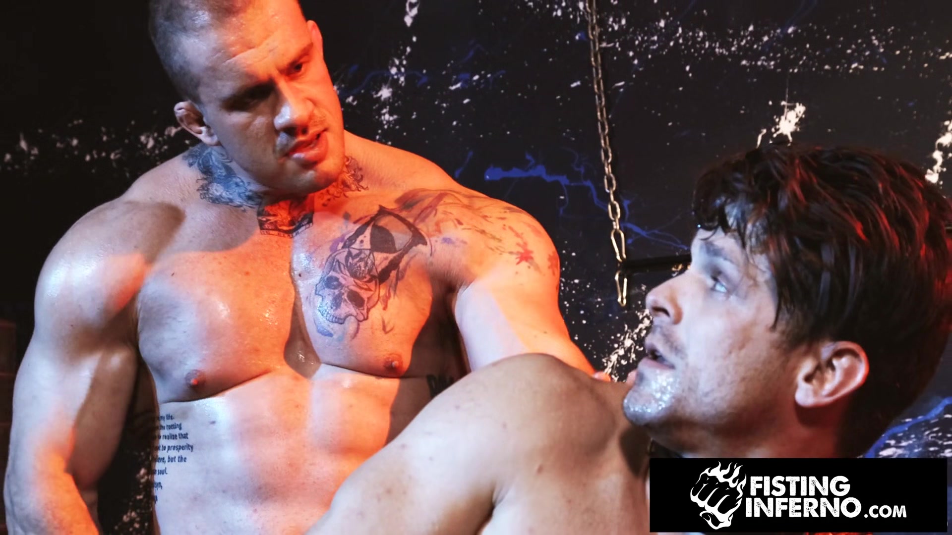 FistingInferno - Hunk Officer Turns Into Body Builders Bitch