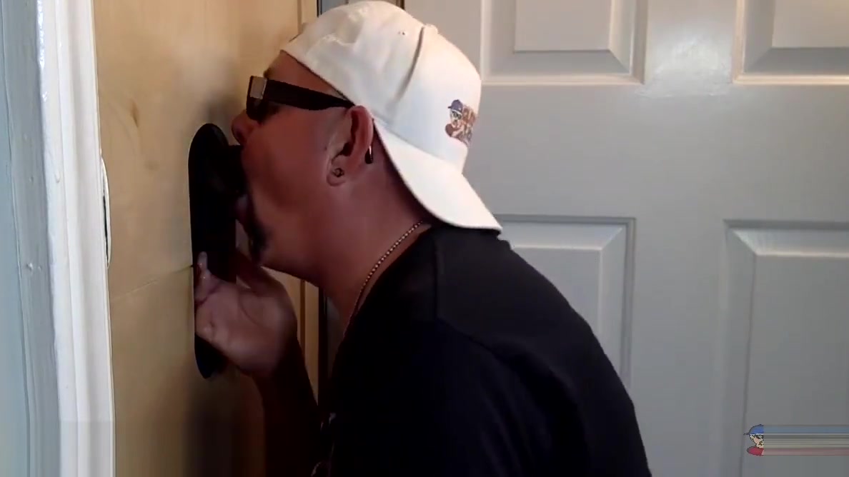 Chocolate Cock Serviced At The Gloryhole