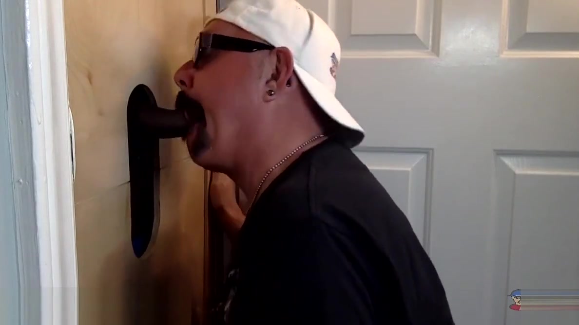 Chocolate Cock Serviced At The Gloryhole