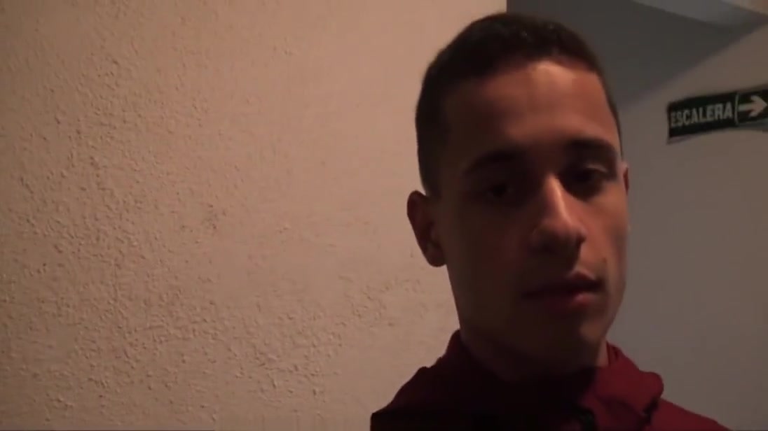 LatinLeche - Straight Dudes Jerk Off With Each Other
