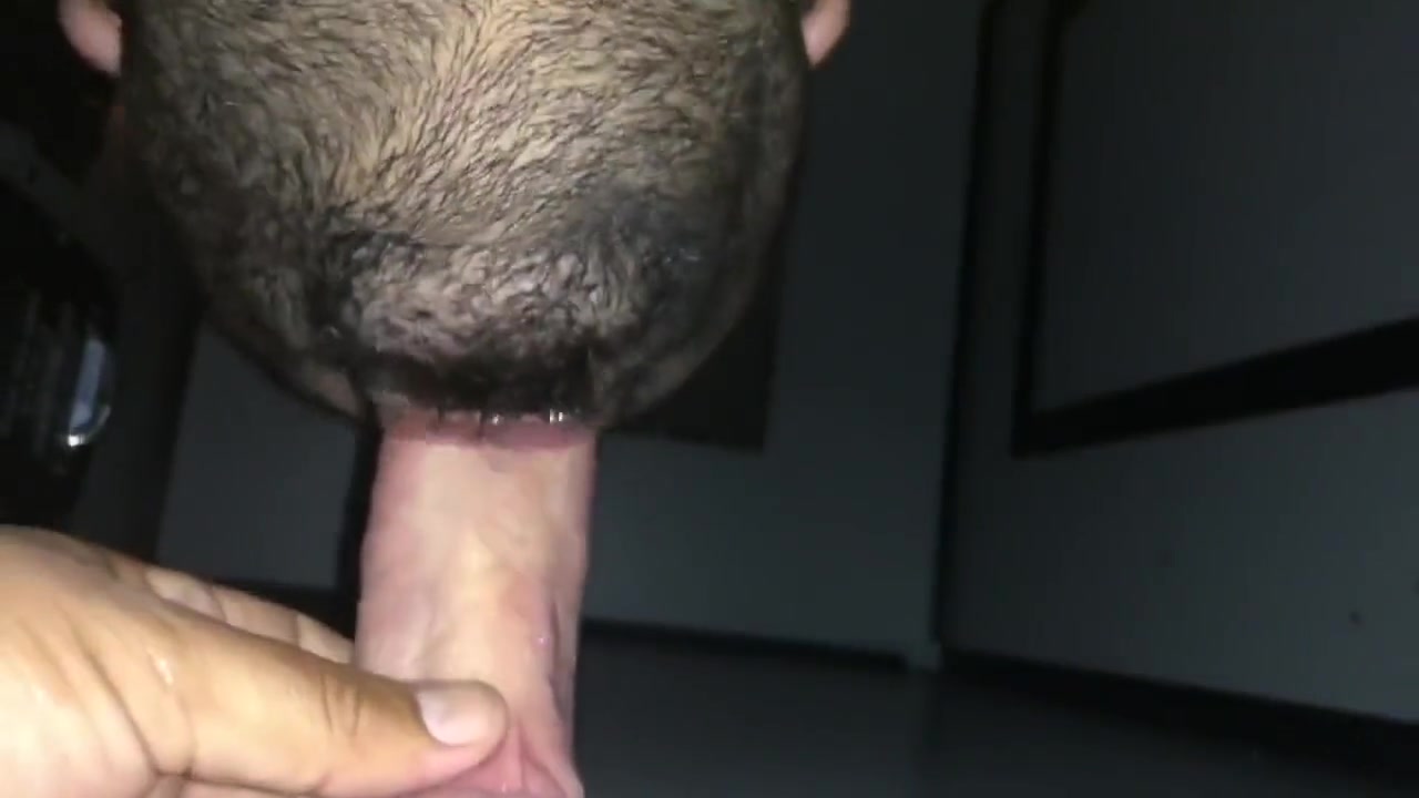 Sucking a nice big white dick at a Gloryhole