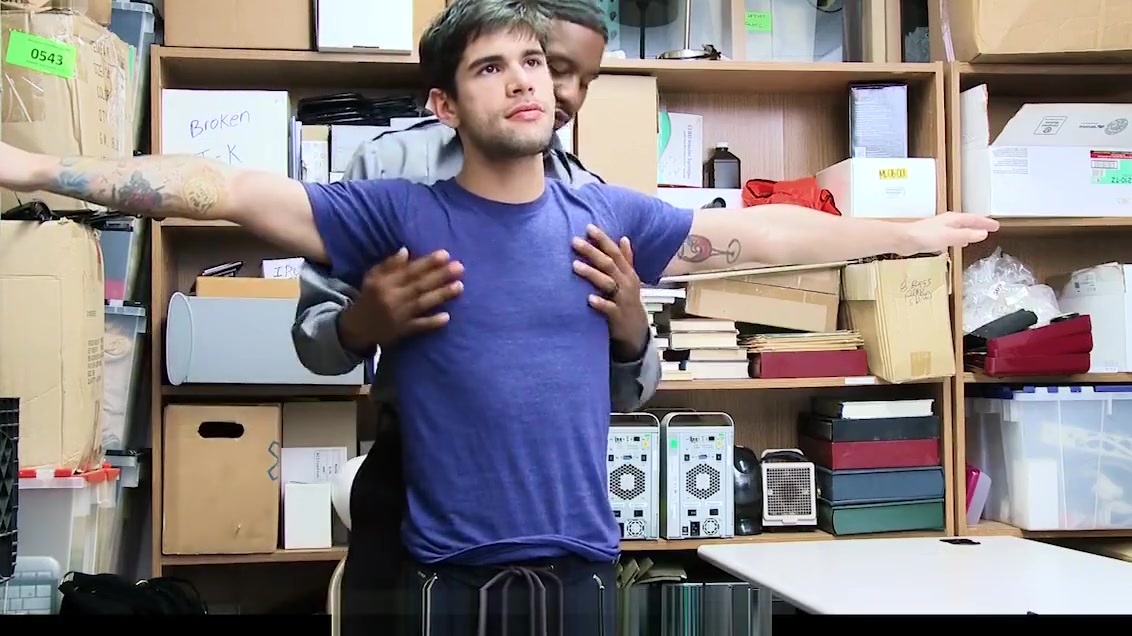 YoungPerps - Little guy punished for shoplifting