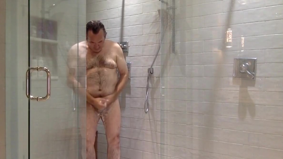 Rick cumming in the shower