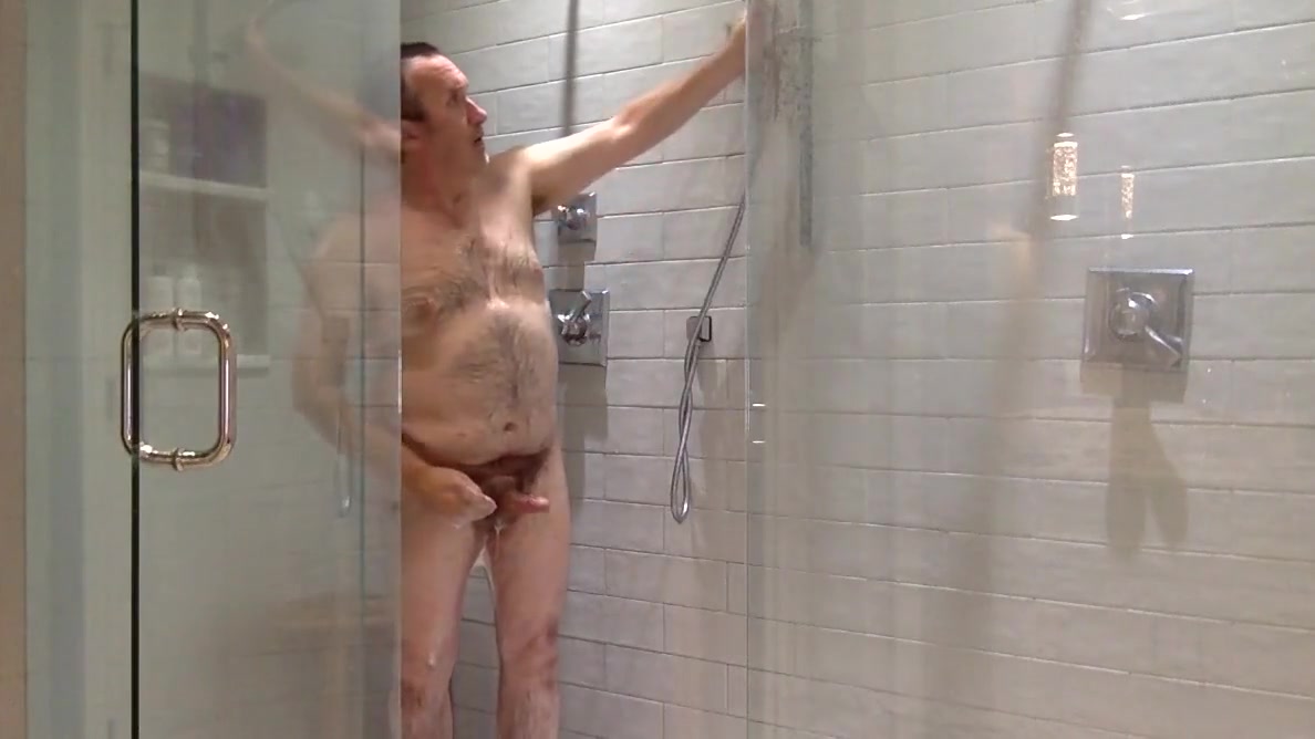 Rick cumming in the shower