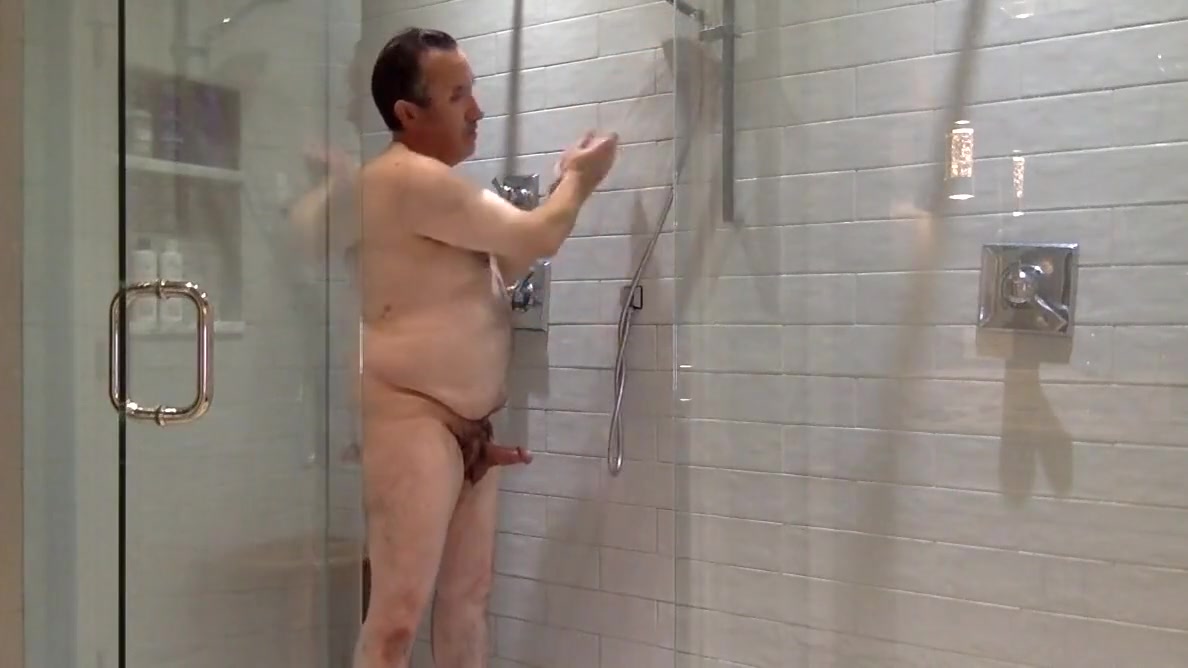 Rick cumming in the shower