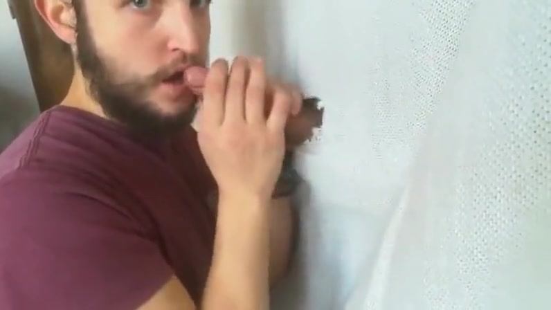 Gay Blowjob Through Gloryhole