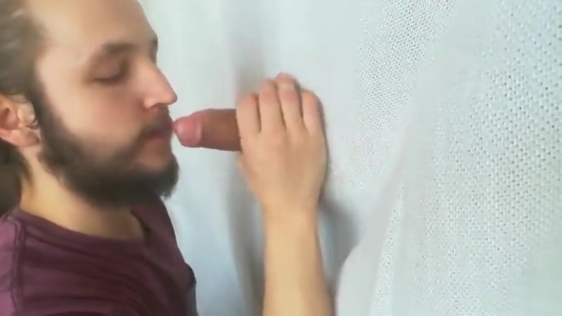 Gay Blowjob Through Gloryhole