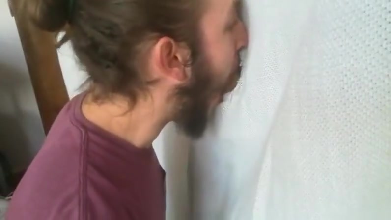 Gay Blowjob Through Gloryhole