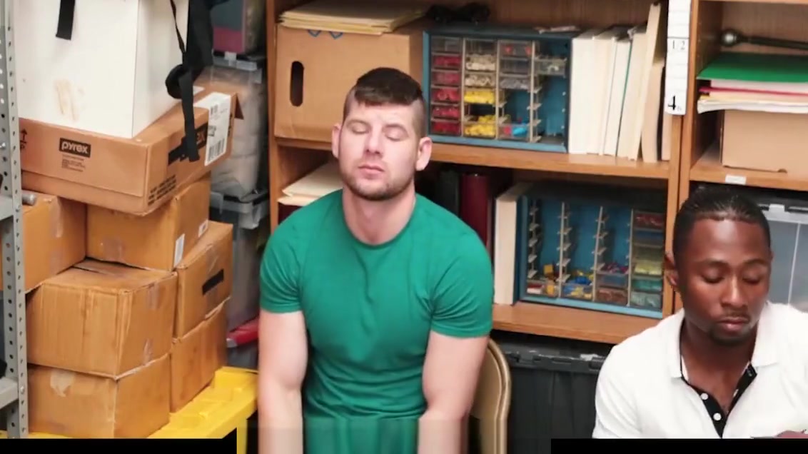 YoungPerps - Shoplifter Gets fucked by Hung Guard