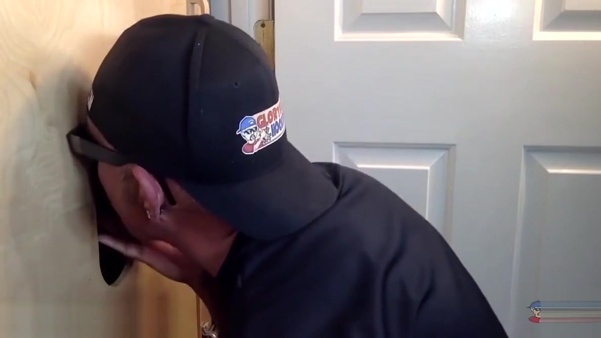 Horny Construction Guy At My Gloryhole