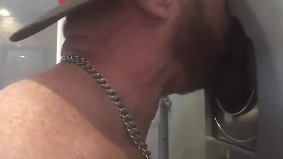 Young DL Thug Feeds Philadelphia Gloryhole Dicksucker