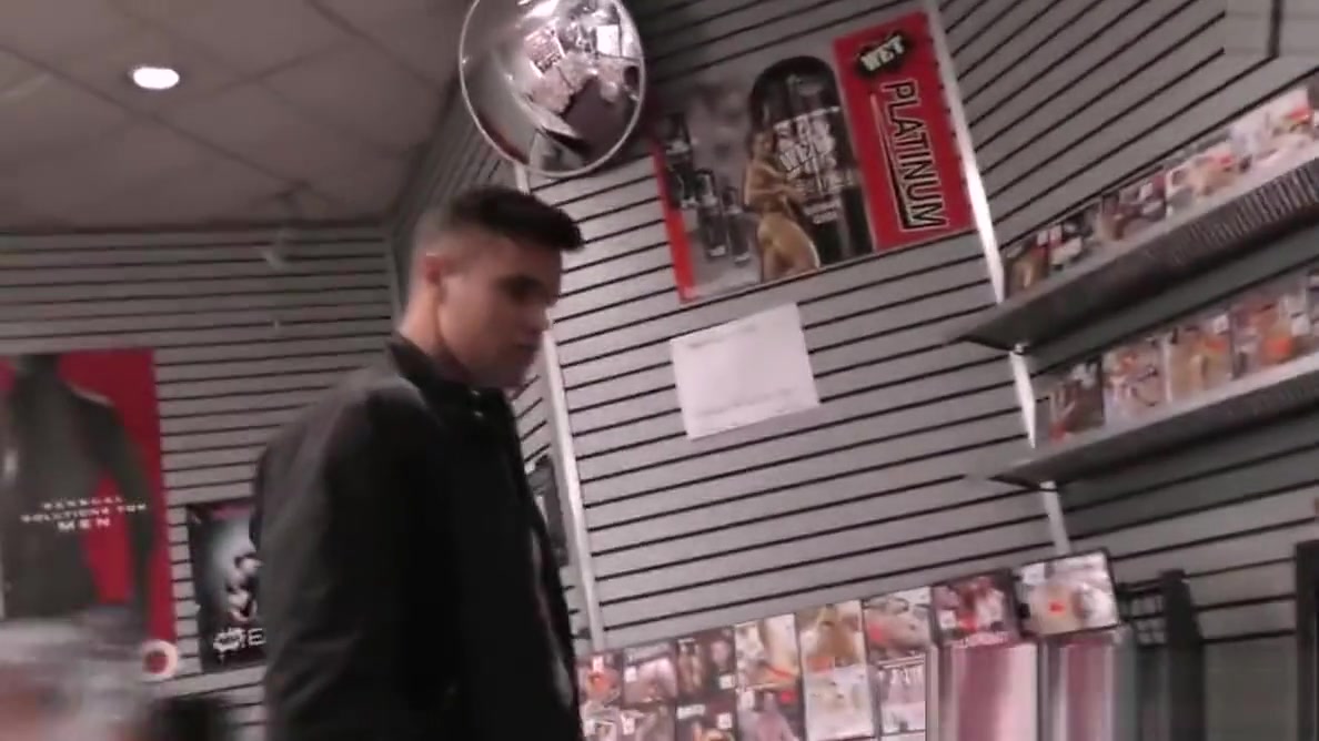 Black men sharing a whiteboi at a gloryhole