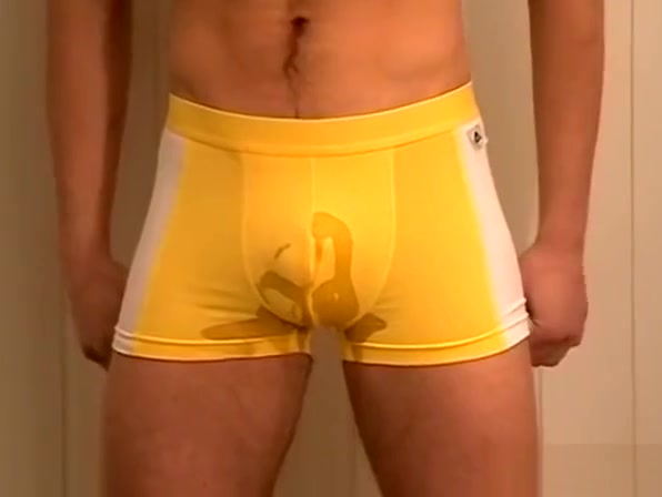 Cute twink King showers after urinating all over himself