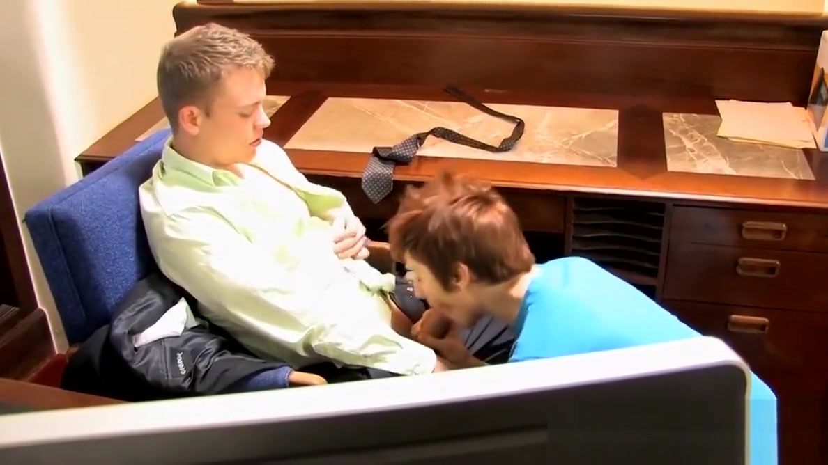 Cute office twink bounces on his bosses dick for a raise