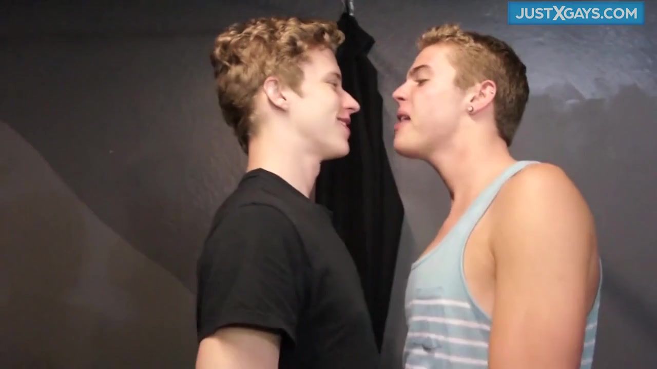 Horny Boy Sucks Lovers Huge Cock Then Gets Fucked To An Ass Cumshot - JustXGaysAmateurPorn