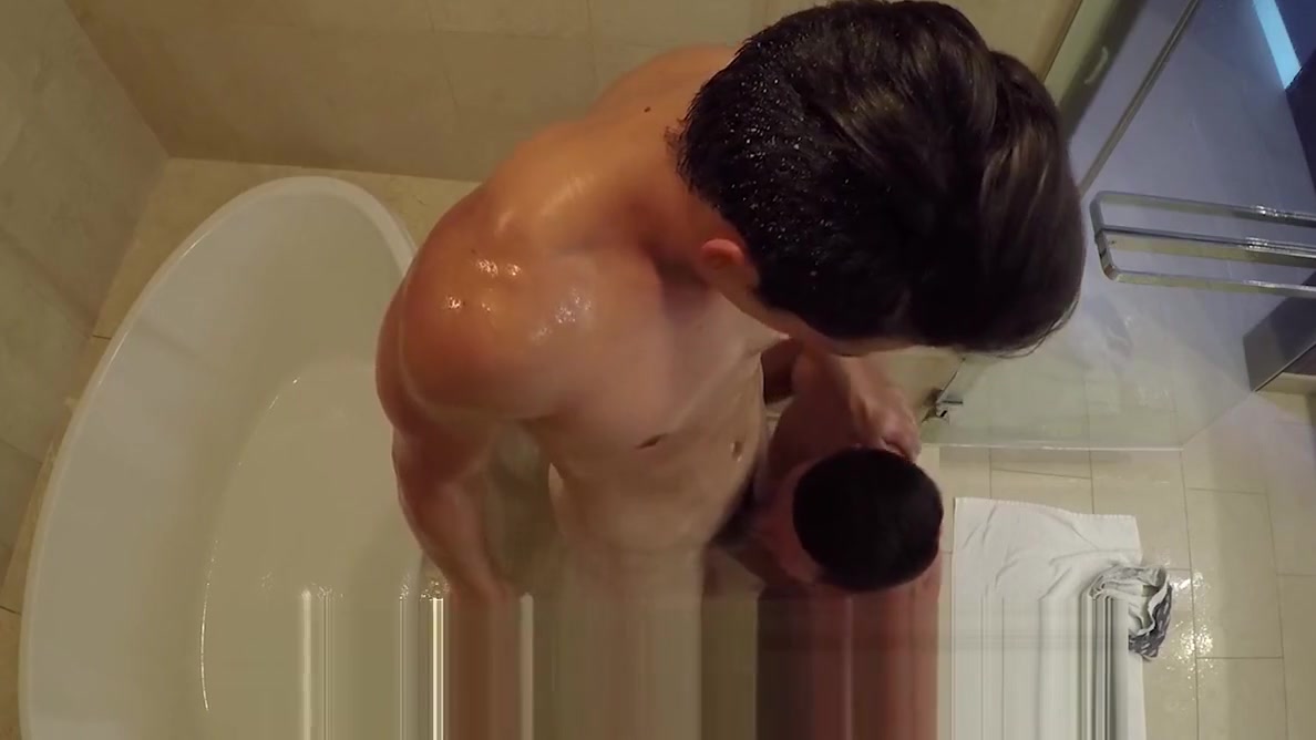 ShowerBait PEEPING shower pleasures
