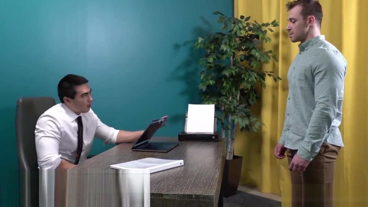 NextDoorBuddies Hunk Asian Boss Barebacks Employee At Work