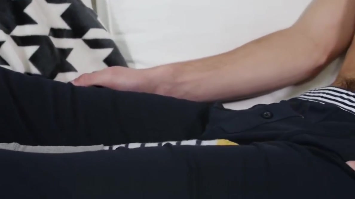 GayRoom Twinks furry ass gets stuffed