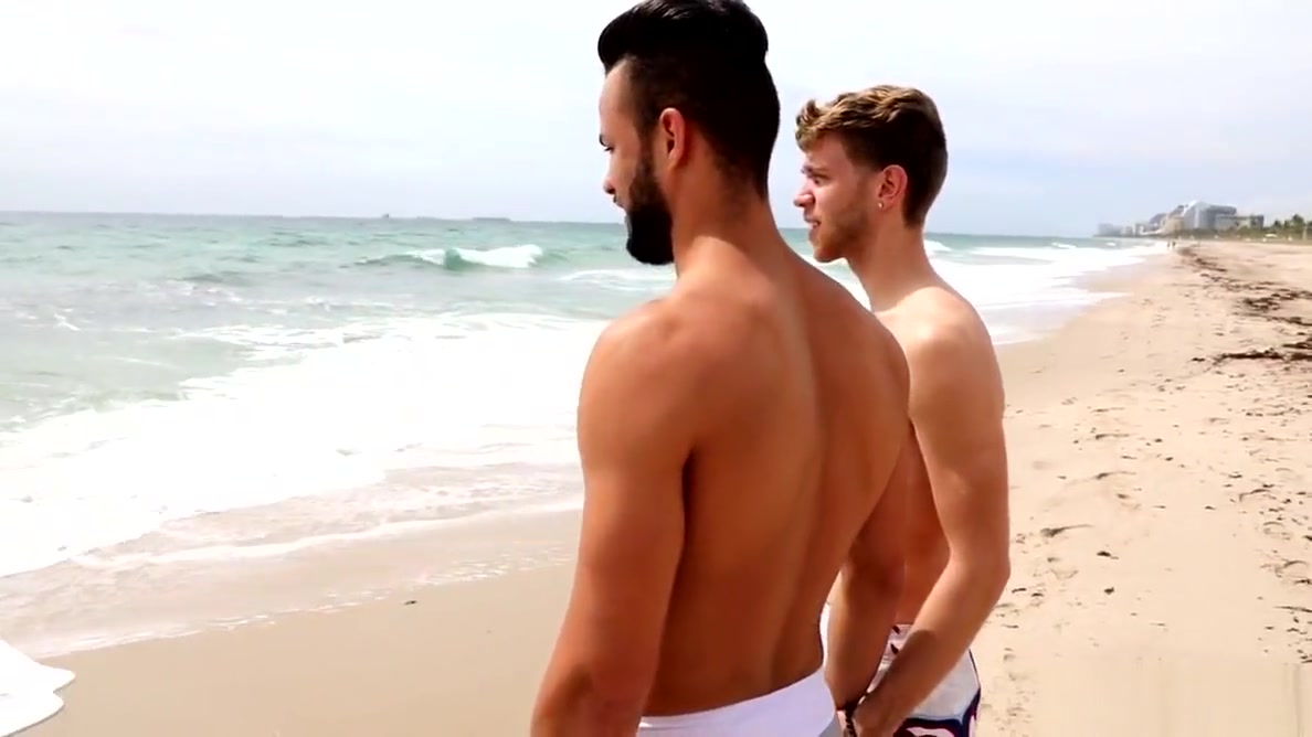 DylanLucas After Beach Walk I Got Hard & Wanted 2 Fuck Him!