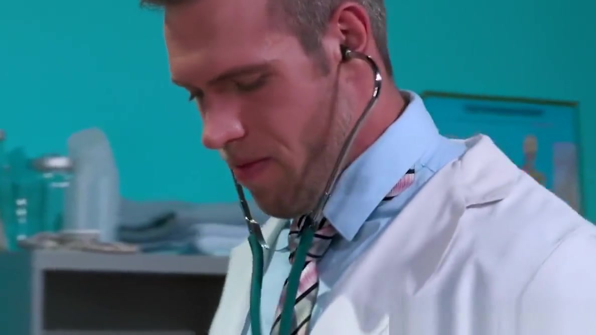 HotHouse My Doctor Is A Step daddy & I Think Hes So Fucking Hot!