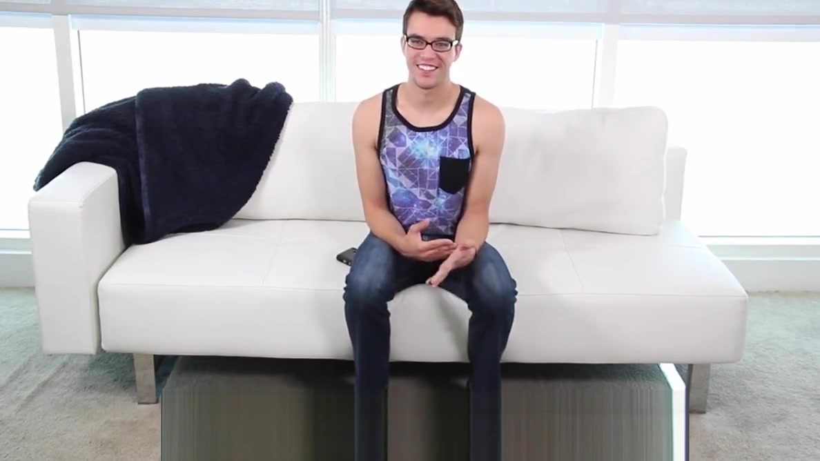 GayCastings Casting agent pounds tight ass