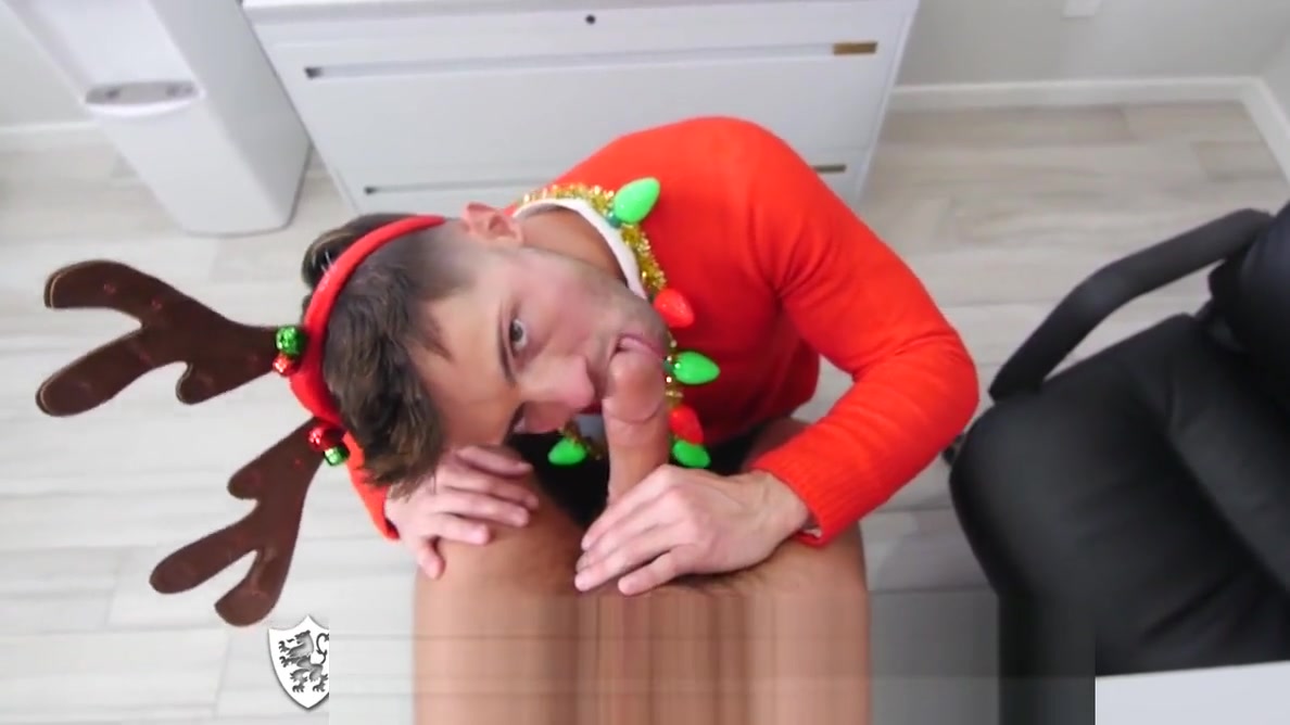 ManRoyale Christmas office party fuck with two hunks