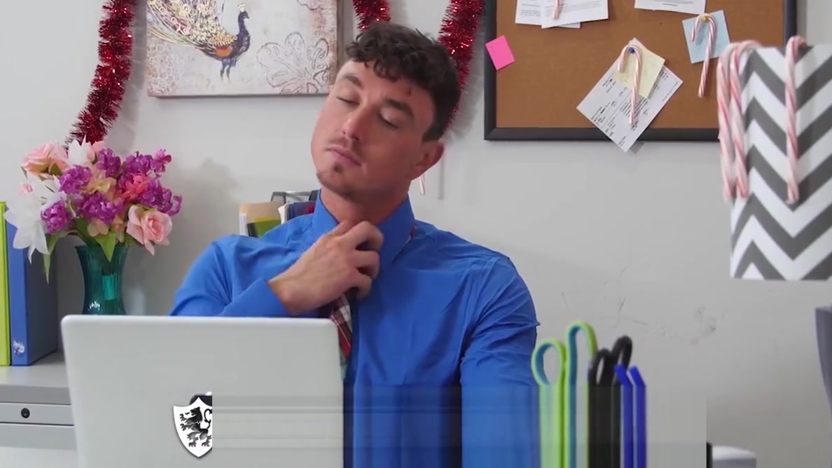 ManRoyale Christmas office party fuck with two hunks