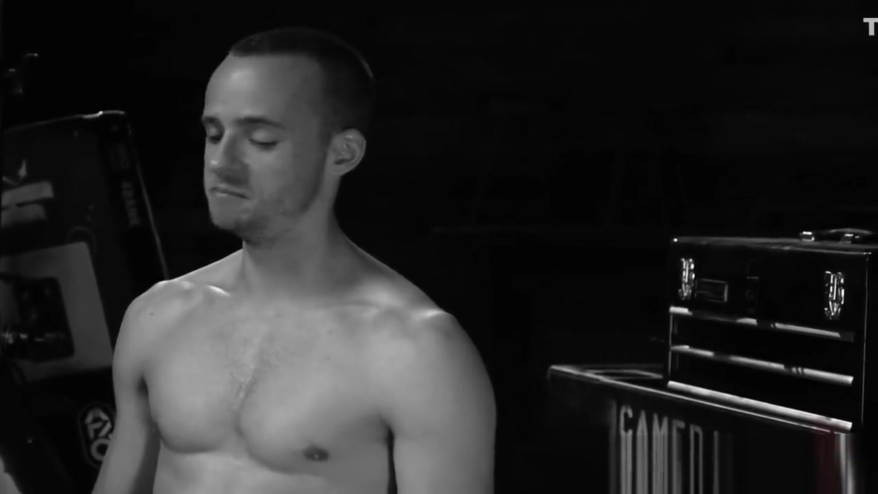 30 Minutes Of Torment – Hung stud Nate Grimes