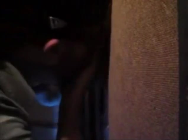 Gloryhole sucking